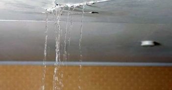fuite d'eau au plafond